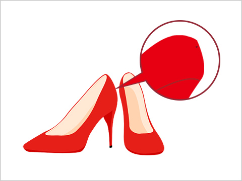 靴の踵(かかと)に空いている穴