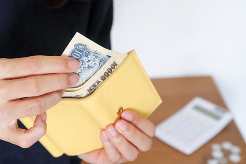 春財布とは？金運UPする使い始めのタイミングと選び方