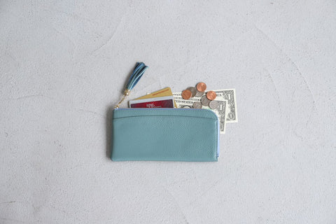 スキミング対策|スキミングの手法を理解して金融情報を守ろう