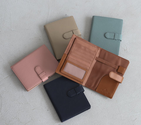 通院の味方！通院グッズをひとまとめ｜本革お薬手帳・母子手帳カバー/KT1