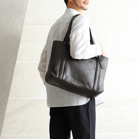 成功するビジネスマンの持ち物　こだわり尽くしたレザーアイテム紹介(RT1)