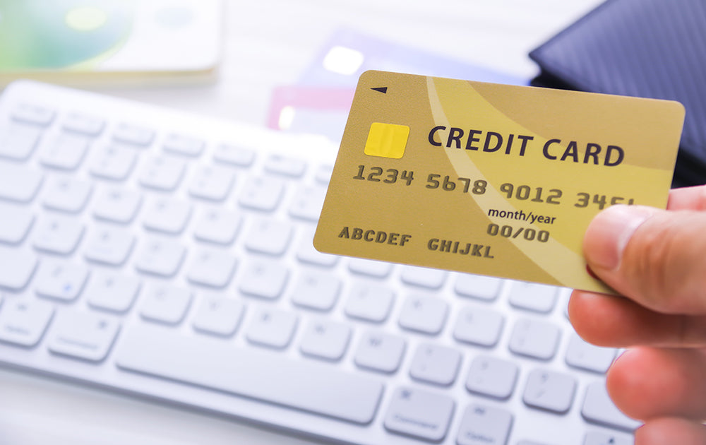 スキミング防止財布とは？｜キャッシュレス時代のカードを守る財布