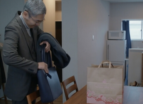 関西テレビ放送カンテレ『スモークブルーの雨のち晴れ』