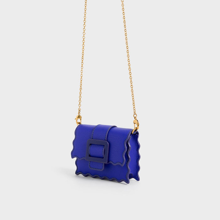 今シーズン大注目のマイクロミニバッグ -CHARLES & KEITH (チャールズ 