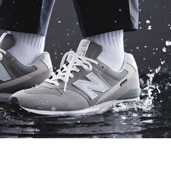 レインスニーカー