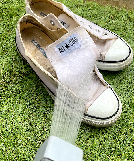 ⑤水でよくすすぐ