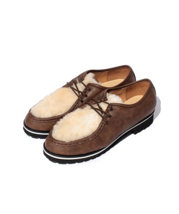 チロリアンシューズ