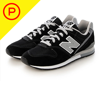 スニーカー