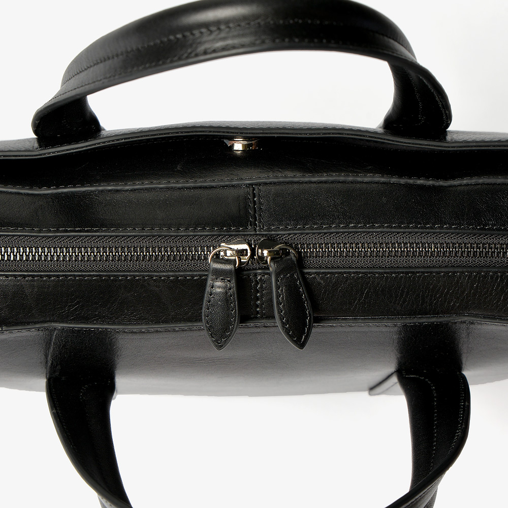 【極美品】D’URBAN ダーバン 牛革 シボレザー ビジネスバッグ 2025年最新】ダーバン ビジネス バックの人気アイテム - メルカリ