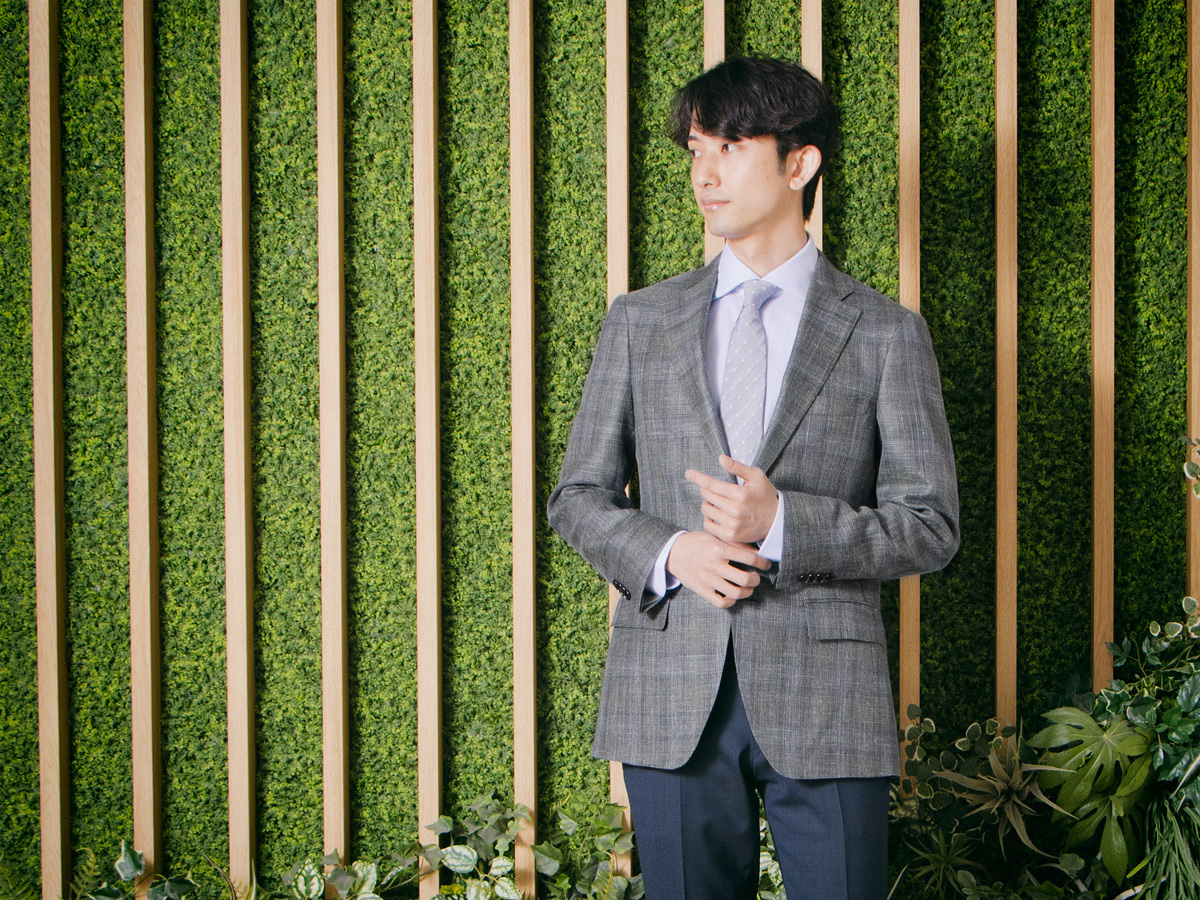 SHIRT & TIE