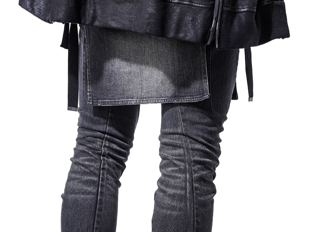 D.HYGEN JULIUS 24SS(Spring Summer) - Denim that can play the leading role - ST107-0424S Bum Flap Distressed Denim Drop Crotch Slim Pants 859FWM1-Black Cow Skin Long Fireman Boots 3-006