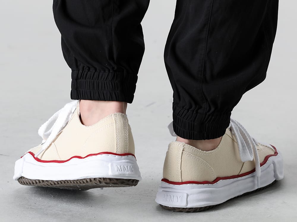 Maison MIHARA YASUHIRO 24SS - Charming and practical sneakers - A04FW729 - PETERSON Original sole canvas Lowcut sneaker Natural 3-005