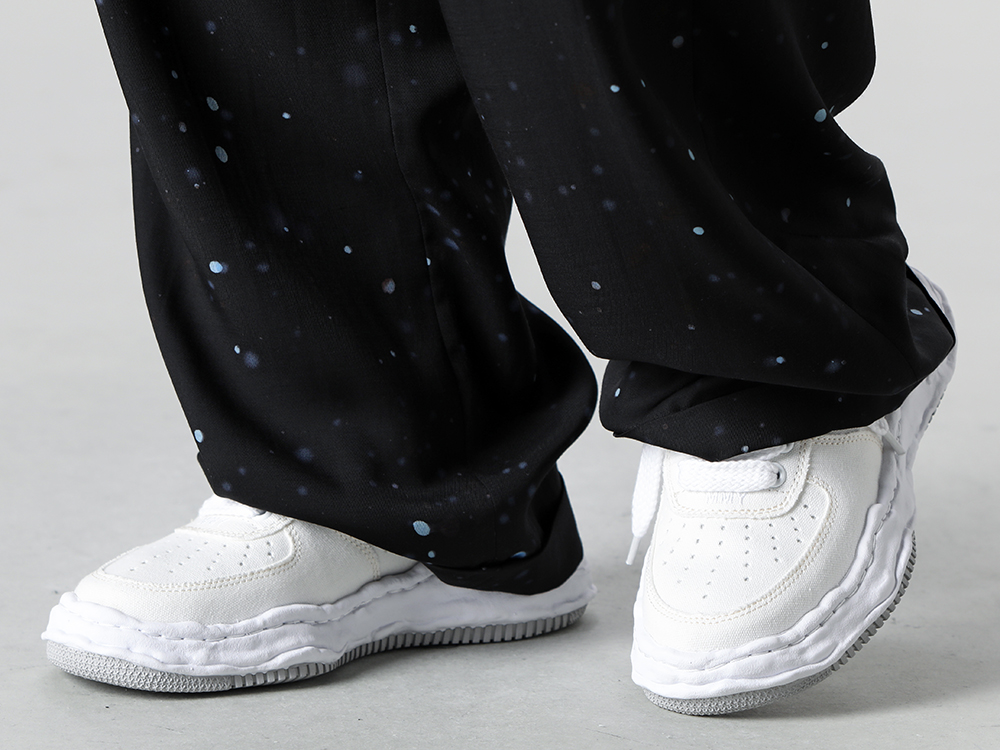 Maison MIHARA YASUHIRO -  24SS - Craftsmanship using the Kyoto Yuzen technique. - A10FW720-White - WAYNE Original sole Canvas Low-cut sneakers White White 3-004