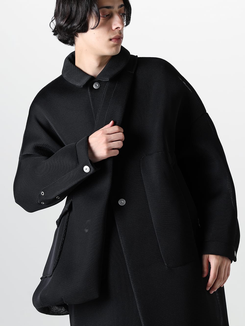 Omar Afridi 24SS  - Single-Breasted Coat with Mesh Material - SS24-CT-101-01 - Pleo Balmacaan Coat Filter Mesh- SS24-BAG-101-03 - Body Shoulder Bag Filter Mesh 2-003