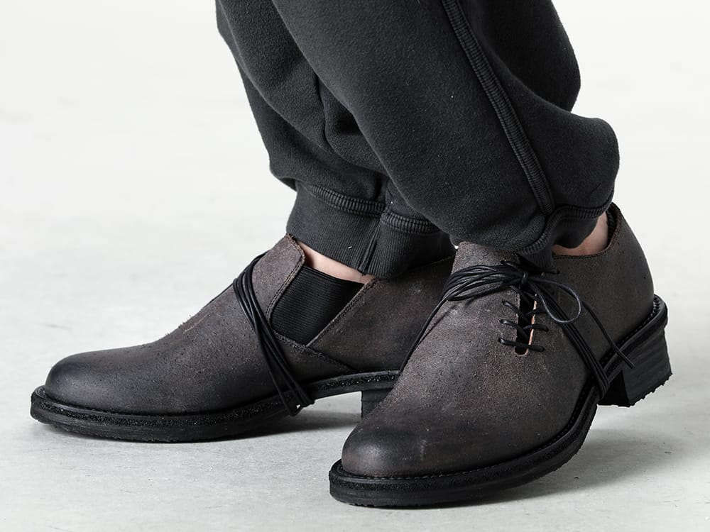 The Viridi-anne 24SS - Three-Dimensional Sweatpants - VI-3757-09-D-Gray - Diagonal Lace-up Derby Shoes D.Gray 3-004