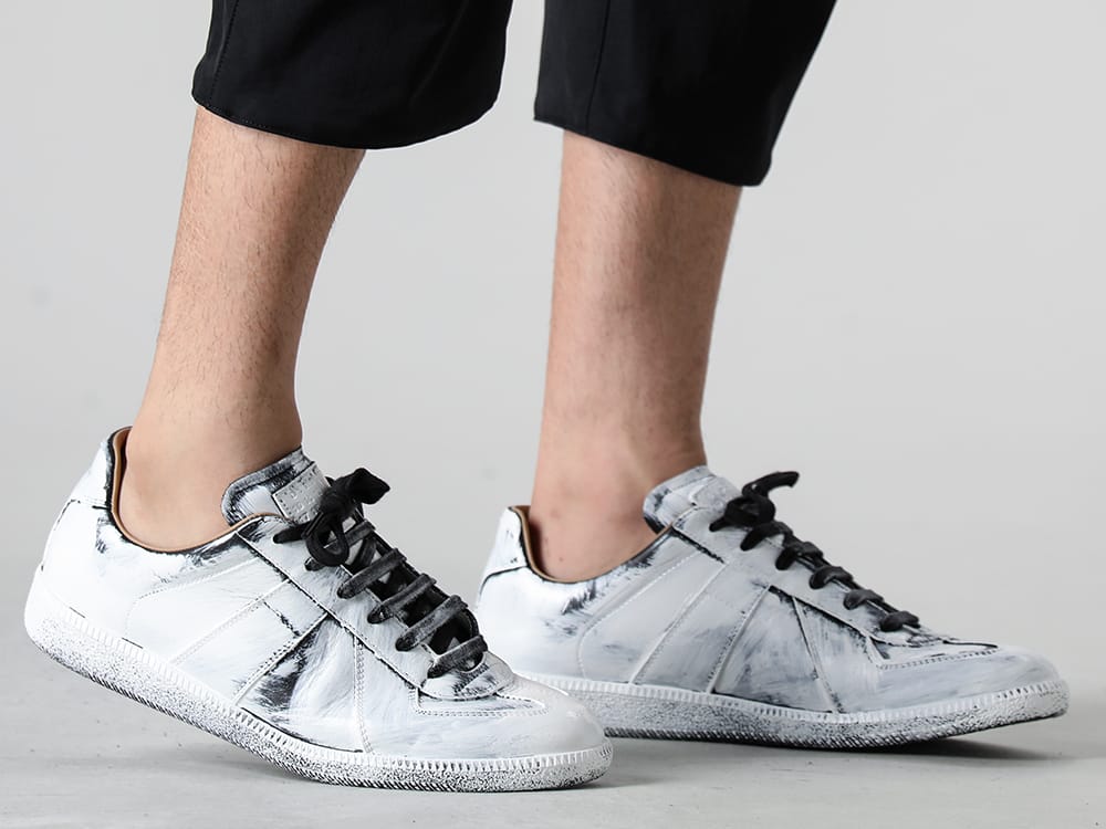 MAISON MARGIELA - メゾン マルジェラ - 24SS - ACRONYM(アクロニム)のパンツとMaison Margiela(メゾンマルジェラ)のレプリカとのコーディネート - P17-DS - Cropped Wide Pants - S37WS0566 - Replica 3-005