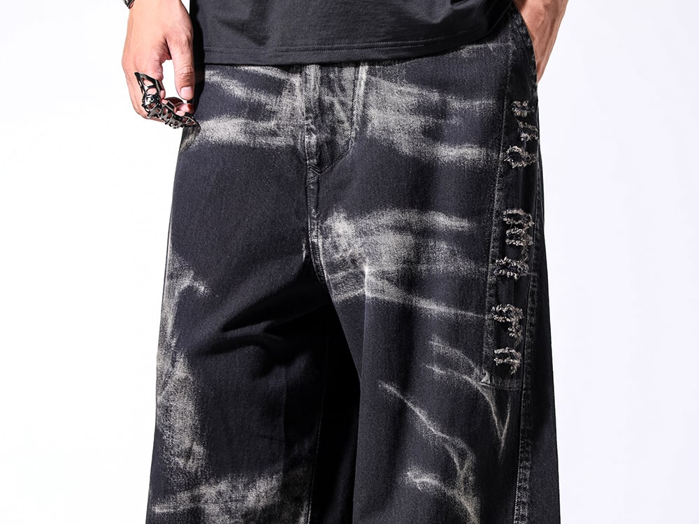 Julius 2024-25AW - JULIUS classic bleached denim and cross-band sandals useful in summer - 867PAM8-D black(10oz Denim Bleach Wide Pants Black) - 3-004