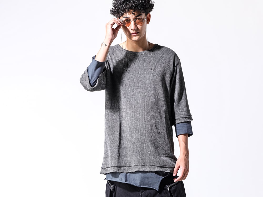 D.HYGEN / RIGARDS / JULIUS 2024-25AW - D.HYGEN Layered T-shirt for comfortable wear with washi paper and rayon knit - ST101-1124S(Washi x Rayon Knit Layered T-Shirt) RG00UW14 a.silver × salmon(Round Flame Sunglasses A.Silver × Salmon) 077ACU3 silver(fangophilia × JULIUS Wrist Cover Bangle SILVER) 077ACU2 silver(fangophilia × JULIUS Full Finger Ring SILVER) - 2-001