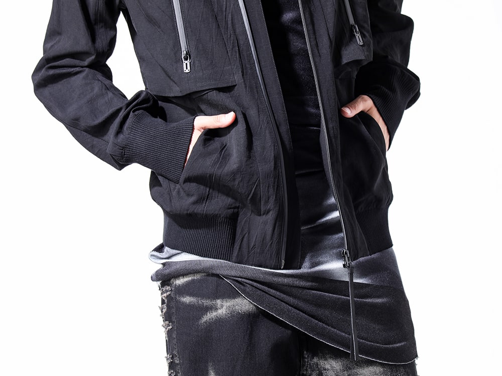 Julius / D.HYGEN 2024-25AW - Bomber jacket featuring material full of D.HYGEN's charm - ST104-0724S(Salt-Shrunk Washed Dobby Border Bomber Jacket) 867CUM8-P( Printed Rayon Stretch Rib Short Sleeve T-shirt) - 2-006