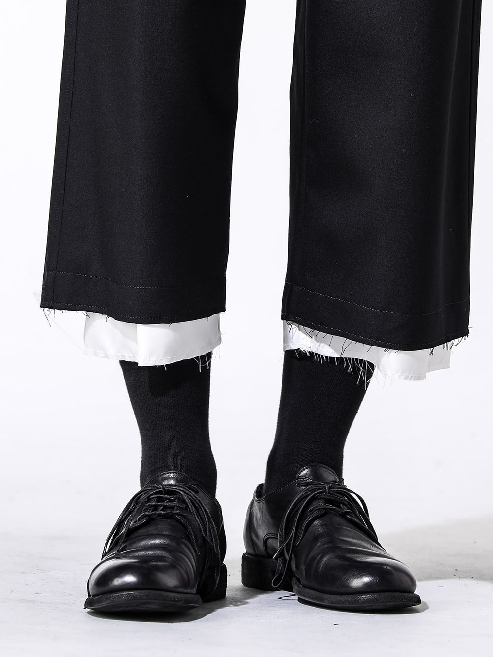 Sulvam - 24-25AW (Autumn/Winter) - MU-P50-100 - MU-P50-100 black Classic Pants (Black) 3-006