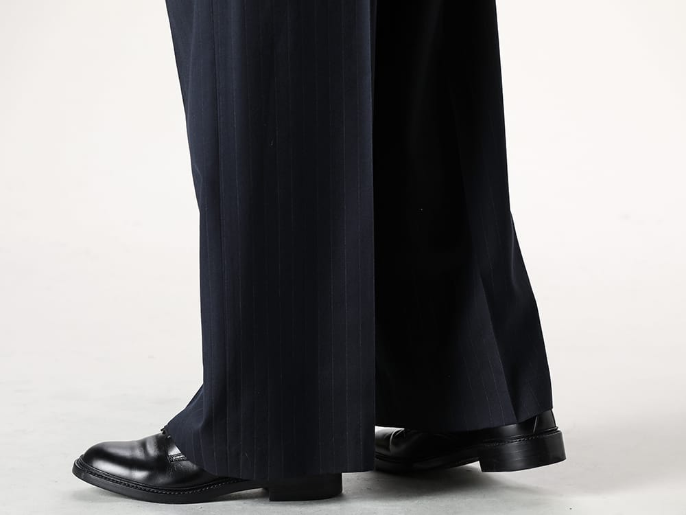 IRENISA - イレニサ - 2024-25AW - 独自のパターンにより再現したバギーシルエット - IH-24FW-P028-MSS - Buggy Trousers - IH-22SS-S001-RC - Leather Shoes 3-004