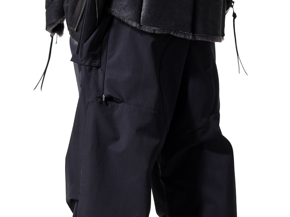 アクロニウム 2024-25AW - 洗練されたパターンメイクによるワイドパンツの完成系 - P46A-DS(Schoeller Dryskin Ultrawide Trouser) - 3-006
