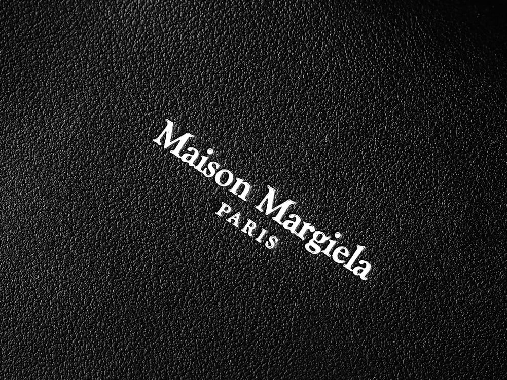 Maison Margiela 2025SS スタイリング - 手のひらに収まりの良いコンパクトサイズ - SA2UI0017 FLIP FLAP UPDATED - 15-004