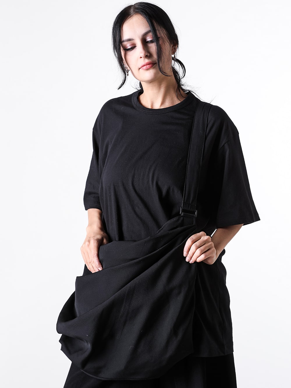 Yohji Yamamoto 2025SS - A Top with Soft Fabric and Design Paired with a Structured Backpack - FP-T98-093(PT BIG Short Sleeve T-Shirt) FP-I82-163(Tuck Shoulder Back) - 2-007