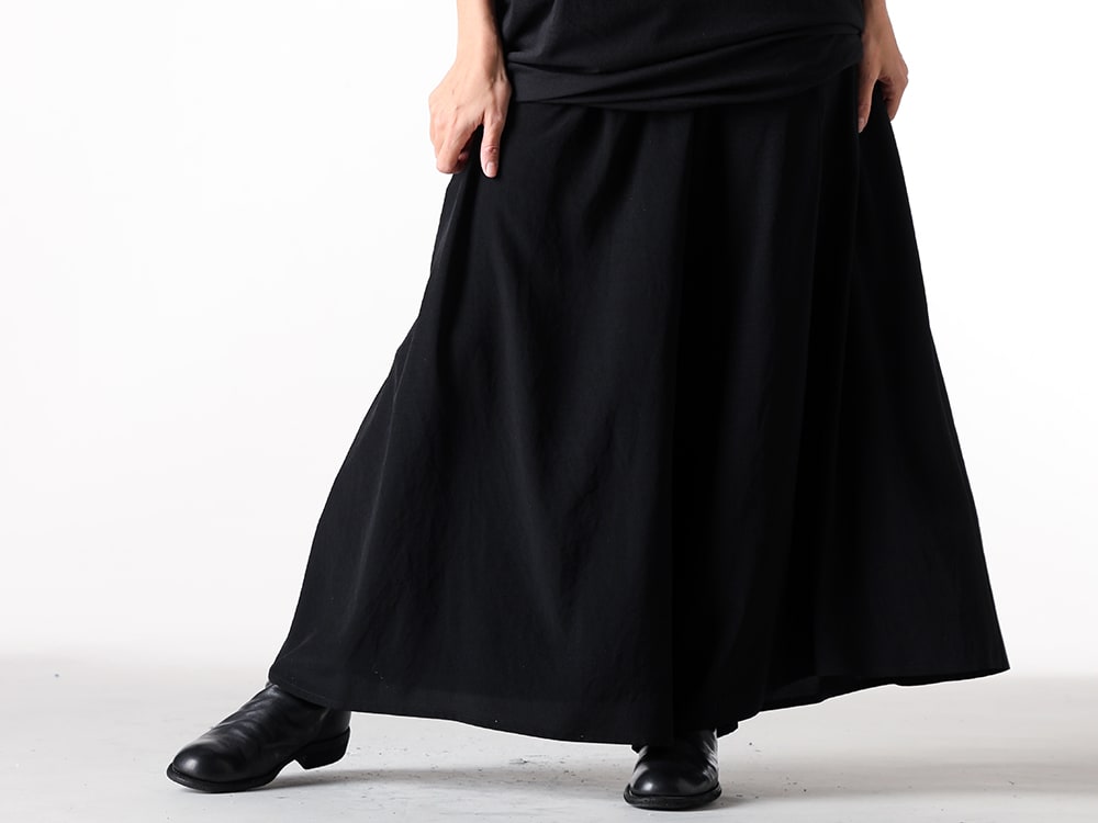 Yohji Yamamoto / GUIDI 2025SS - Skirt-Like Pants with an Elegant Impression Paired with GUIDI 988X Back-Zip Boots - FP-P62-500(SK Style Gather Pants) 988X8Back Zip Boots Single Sole Wide Model) - 3-001