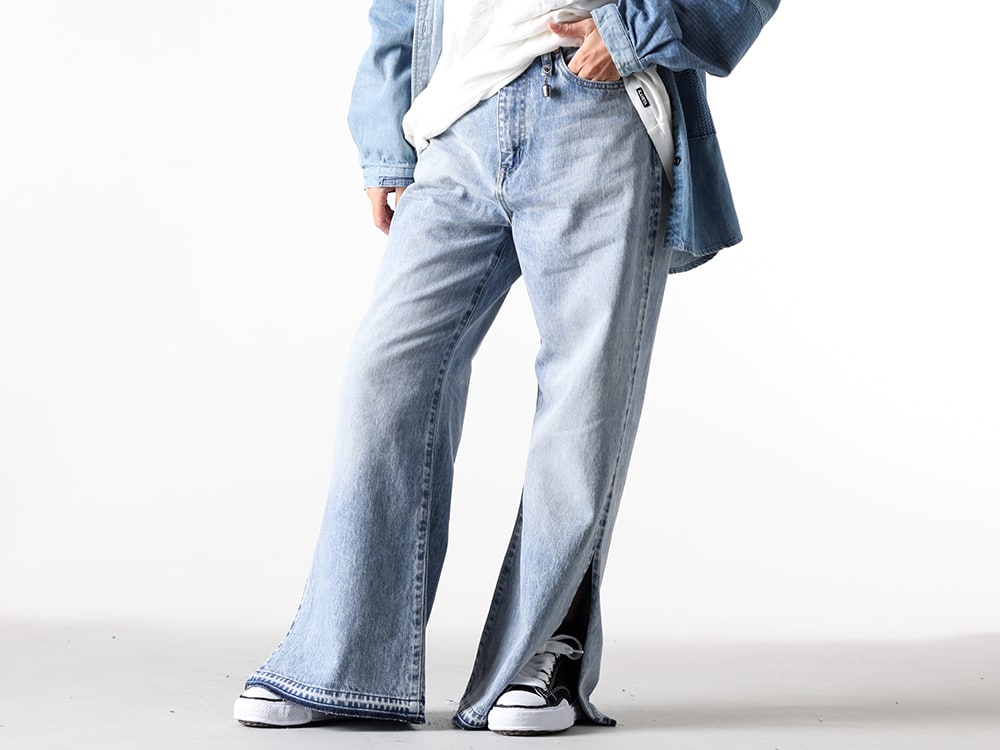 FDMTL / MIHARA YASUHIRO 2025SS - FDMTL Signature Used Processing Denim Pants & Maison MIHARA YASUHIRO PETERSON Original Sneakers - FA25/WMF11(WOMENS FIT FLARE DENIM LIGHT WASH) A01FW702 Black(PETERSON Original Sole Canvas Low Cut Sneaker Black) - 3-001