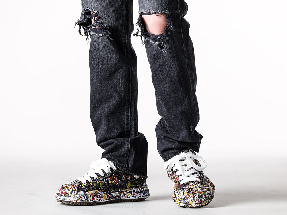 mihara yasuhiro 2025SS - Vintage-Like Straight Denim - A14FW738 Black(BLAKEY / original sole sputtering canvas Low-Top sneaker Black) - 3-005