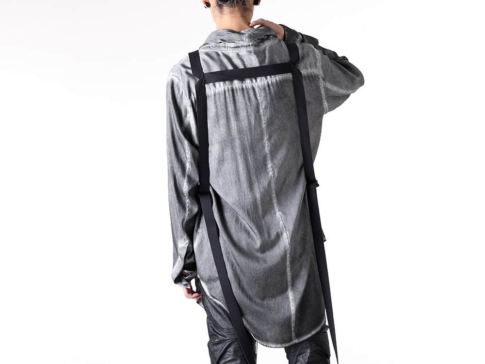 JULIUS 2025SS - High-Neck Shirt with an Elegant Sheen - 897SHM2 Ash Gray(Silk Satin Drape Neck Shirt Ash Gray) 897ACU14(Acryl Harness Strap) - 2-003