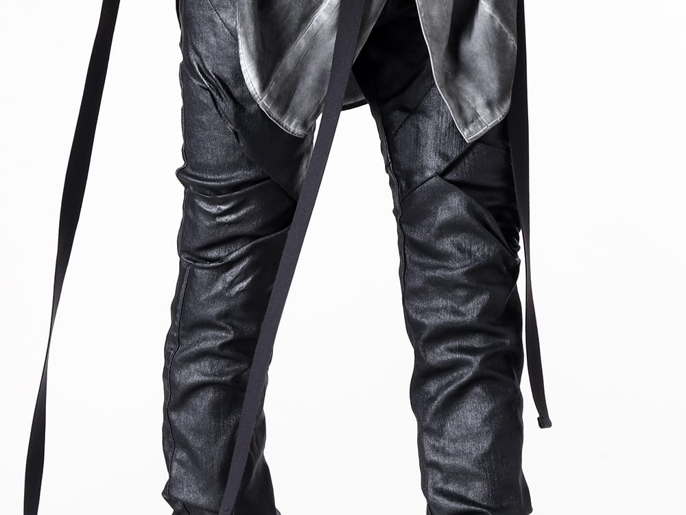 JULIUS 2025SS - Skinny Pants Combining Ruggedness and Sheen - 897PAM8(10oz Coated Strerch Denim Skinny Pants) - 3-005