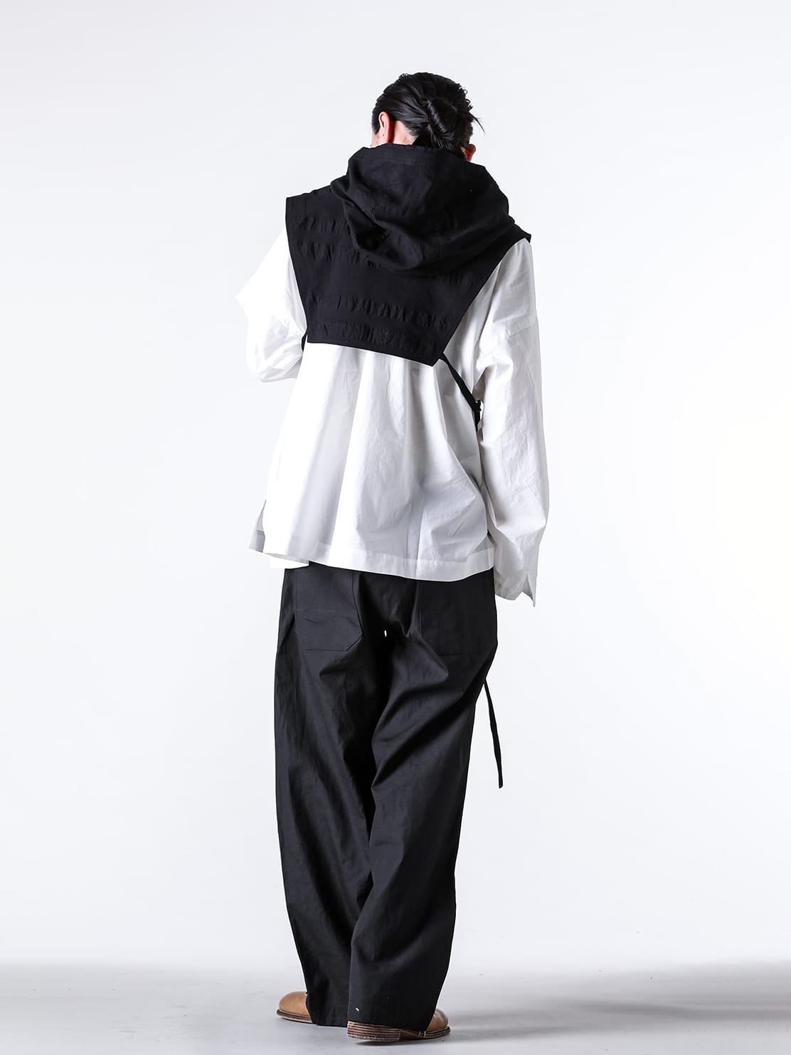 JAN-JANVANESSCHE - 2025SS - Accessories  - Hooded Collar Piece （Black） - HOODPIECE 1-Broad Stripe Cloth 3-002