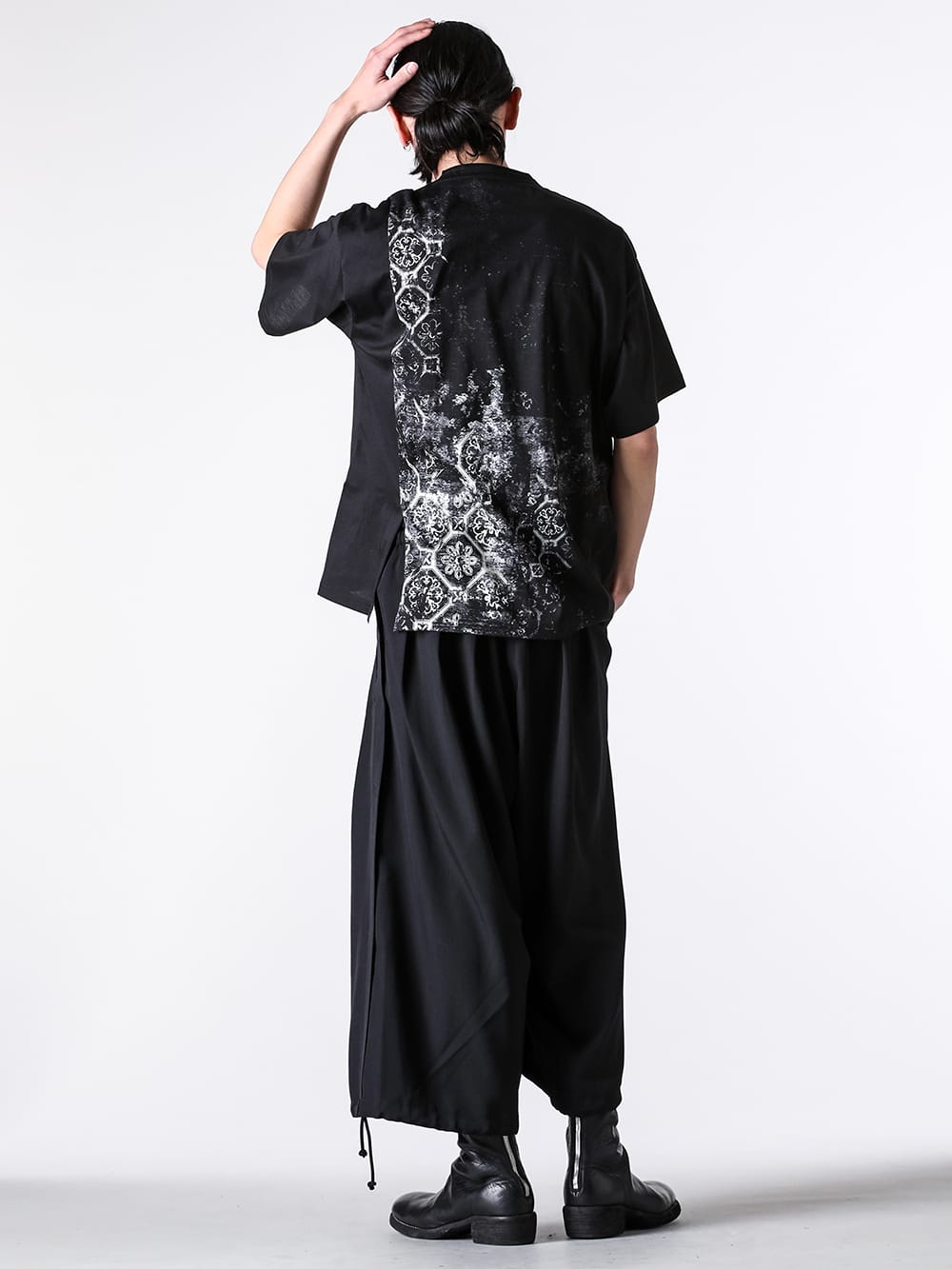 Ground Y - 2025SS - Mix Uneven T-Shirt  (White) - A tiered arranged version of the jumbo cut sew, which is available as a standard item - GP-T10-007 - Mix Uneven T-Shirt 1-0024