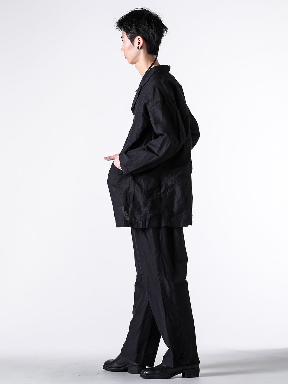 KLASICA - 25SS Styling - Vintage-Inspired Classic Set-Up Styling - 25S-CVA-D32 - Wide Body Cover All - 25S-TRS-D35 - Bias Tuck Strings Trousers - 788ZX - Back Zip Boots Double Sole Wide Model 1-002