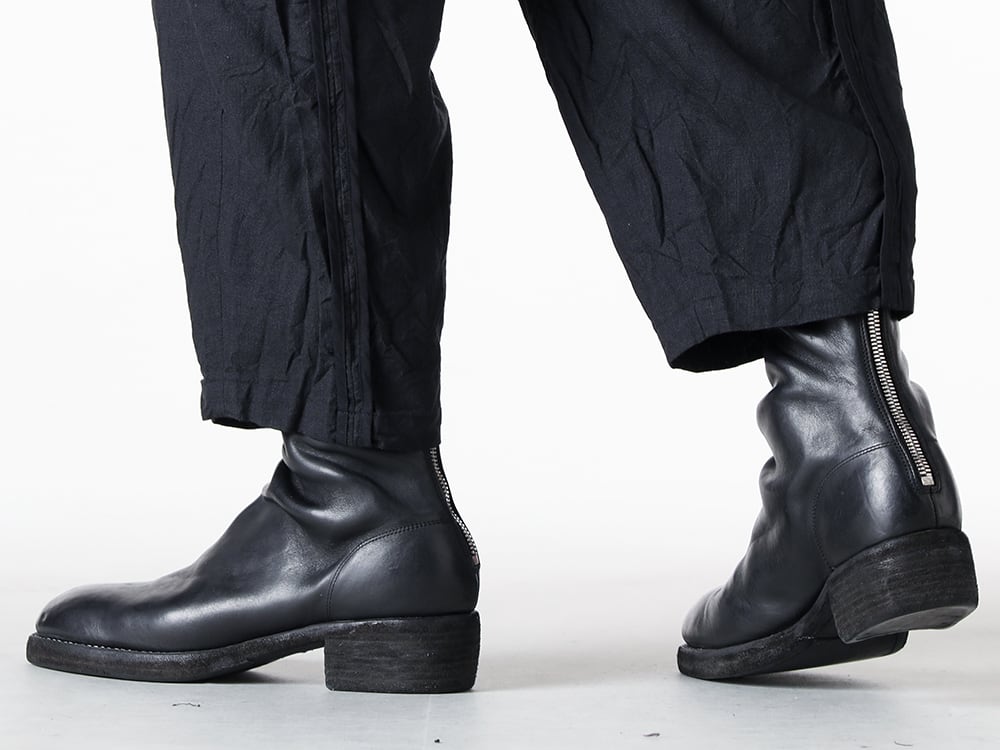 KLASICA - 25SS - Effortlessly Refined: Tapered Artisan Trousers and GUIDI Back-Zip Boots - 788ZX - Back Zip Boots Double Sole Wide Model 3-005