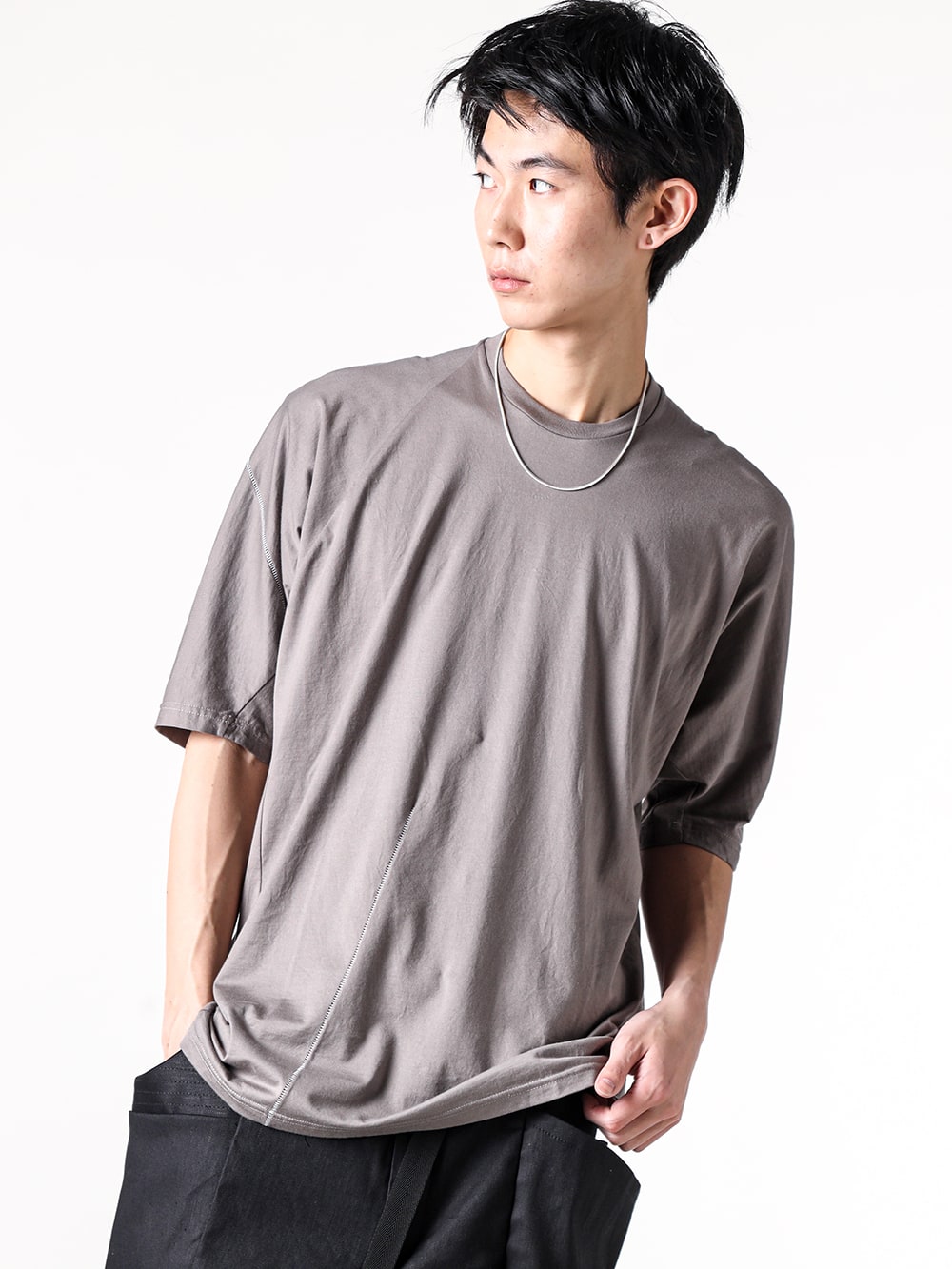 RIPVANWINKLE 25SS  - An original design with a form that cuts through the wind - Tornado-T RW-738 shark 2-001