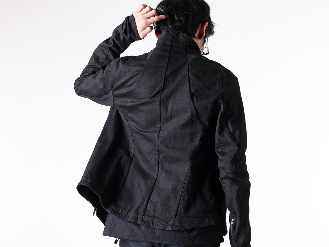 D.HYGEN - 25SS  - Denim jacket crafted from stretch denim to contour the body’s shape - Stretch Denim Double Zip High Neck Jacket (ST104-0325S black) - Carton Shirt (FM25SS301WC black) - Back Zip Race Up Boots (795BZX black) - Mini Shoulder Bag (RT02 black) - RIGARDS x ZIGGY CHEN RG1911TI Mad Scientist (RG1911TI) 2-004