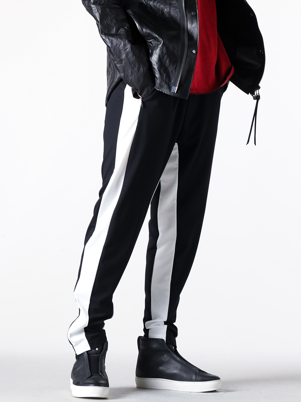 D.HYGENディーハイゲンレザーパンツカウレザー 本革size 3 日本製 D.HYGENディーハイゲンレザーパンツカウレザー 本革size 3 日本製