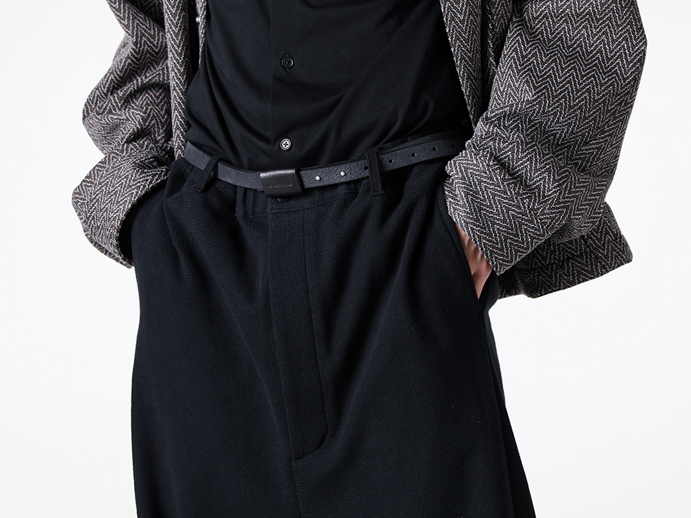 FRACTION BT Trousers design details