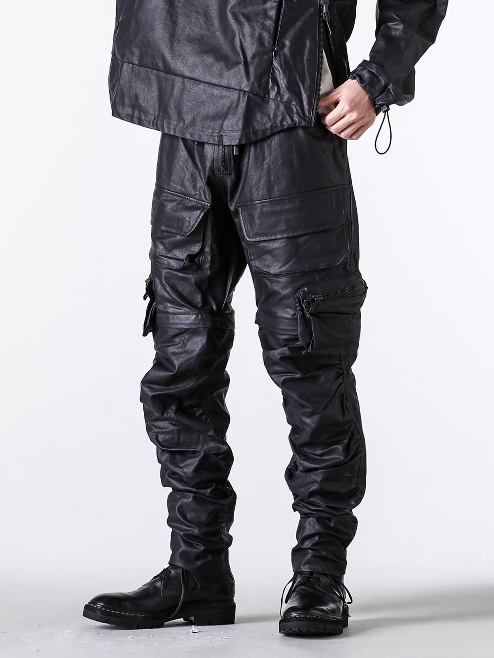 JUSTIN GALL - 25SS - Structural Approach Seen in the Details - JGALL_RAWTSS25-71 - TRANSFORM RECOIL TROUSER (Black) 1-008