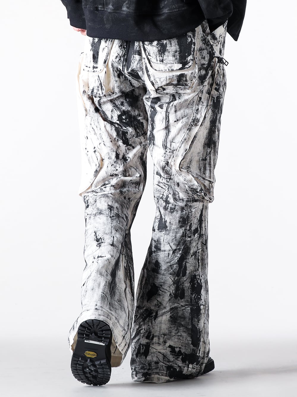 JUSTIN GALL - 25SS - Detailed Introduction and Styling of 5 Bottom Styles, Basic Specifications - JGALL_RAWTSS25-36 - CARGO FLOATER FLOW TROUSER (Ivory) 1-016