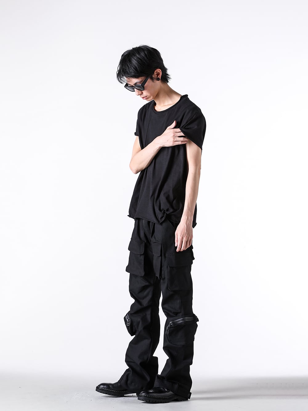 JUSTIN GALL - 25SS - Detailed Introduction and Styling of 5 Bottom Styles, Basic Specifications - JGALL_RAWTSS25-32 - STACKED CARGO SHIRT (Black) 1-025