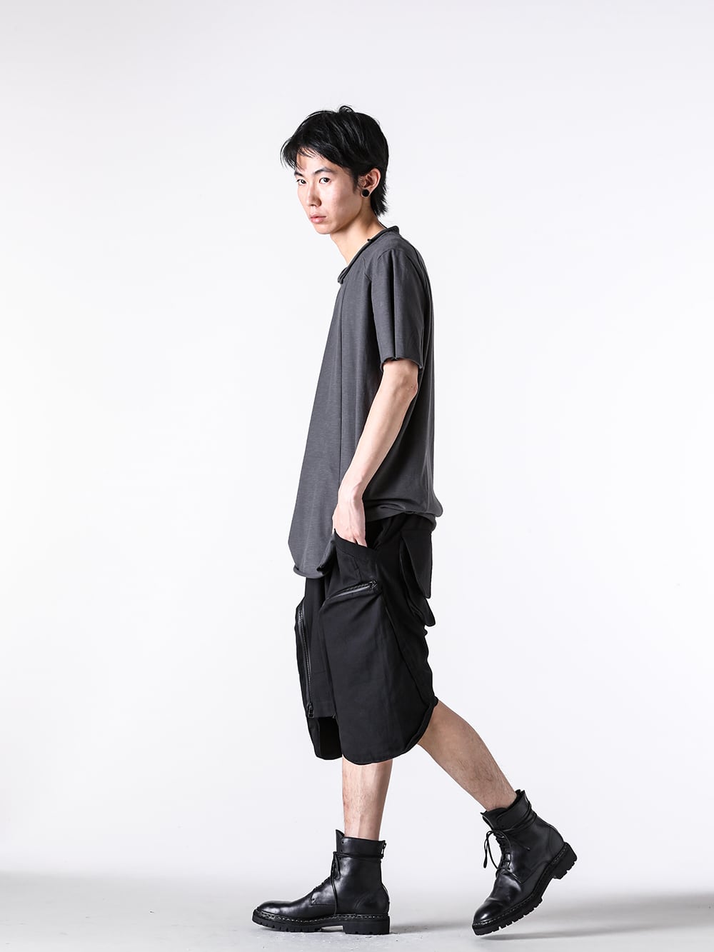 JUSTIN GALL - 25SS - Detailed Introduction and Styling of 5 Bottom Styles, Basic Specifications - JGALL_RAWTSS25-30 - CARGO FLOATER SHORTS (Black) 1-029