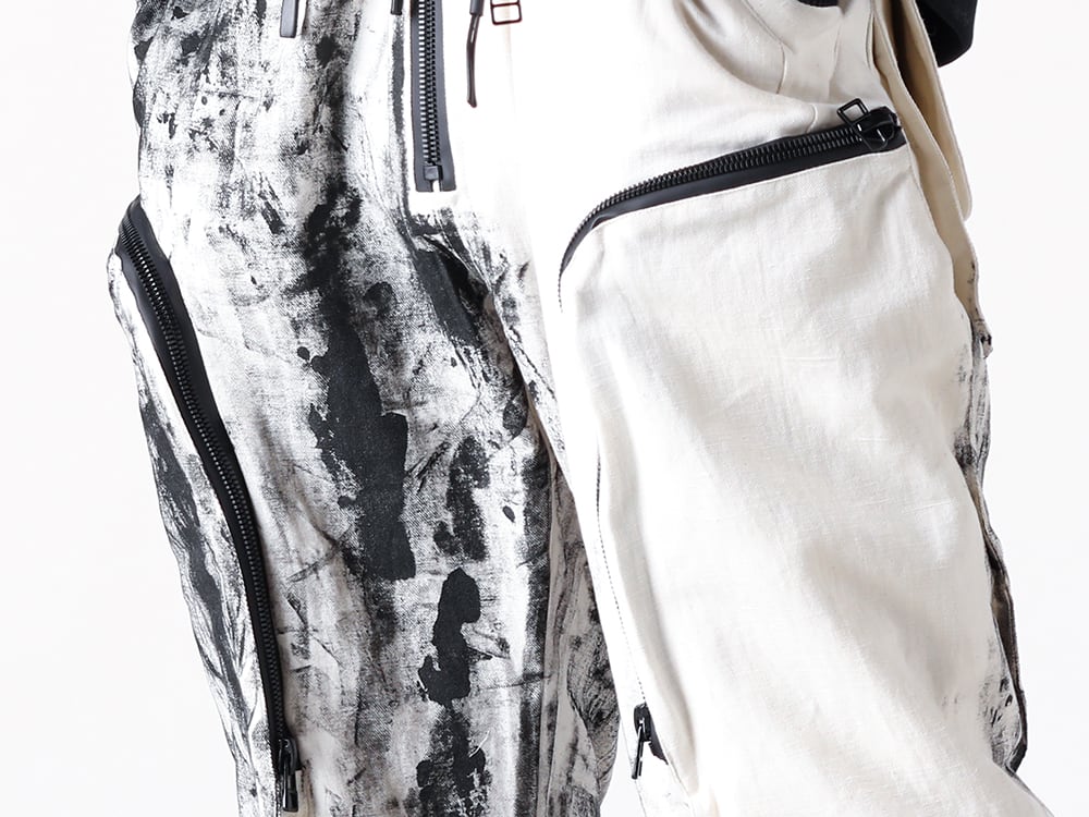 JUSTIN GALL - 25SS - Elements That Support the Design: How Materials and Quality Impact Visual Appeal - JGALL_RAWTSS25-36 - CARGO FLOATER FLOW TROUSER (Ivory) 1-034