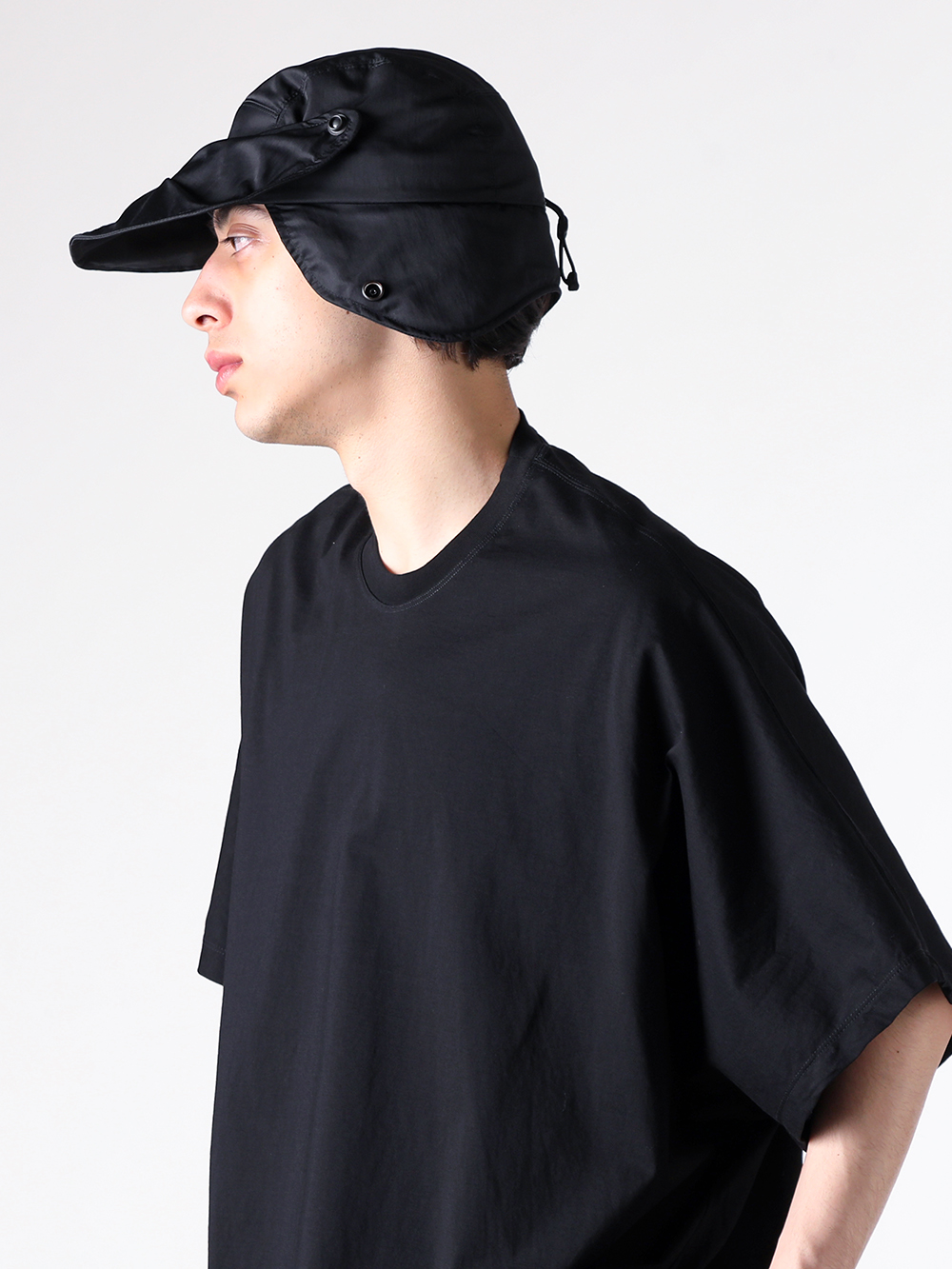 JULIUS - 25PF - Cap - 907CUM4 COTTON HIGH TWIST RIB CUT & SEWN） - 907ACU1 POLYESTER/NYLON TWILL CAP 4-002