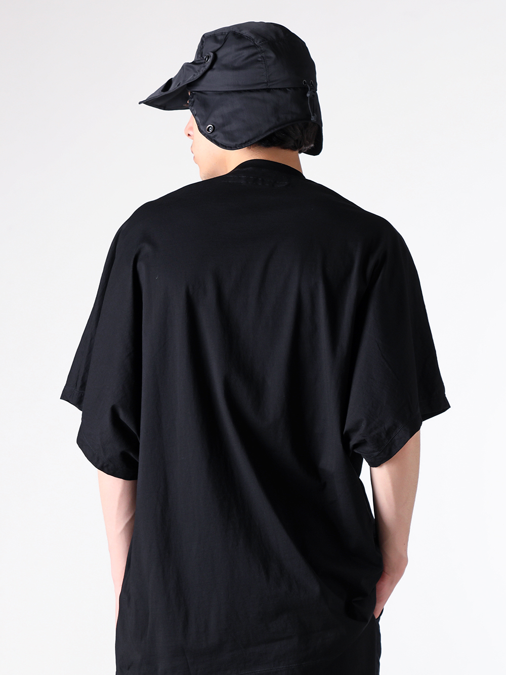 JULIUS - 25PF - Cap - 907CUM4 COTTON HIGH TWIST RIB CUT & SEWN） - 907ACU1 POLYESTER/NYLON TWILL CAP 4-003