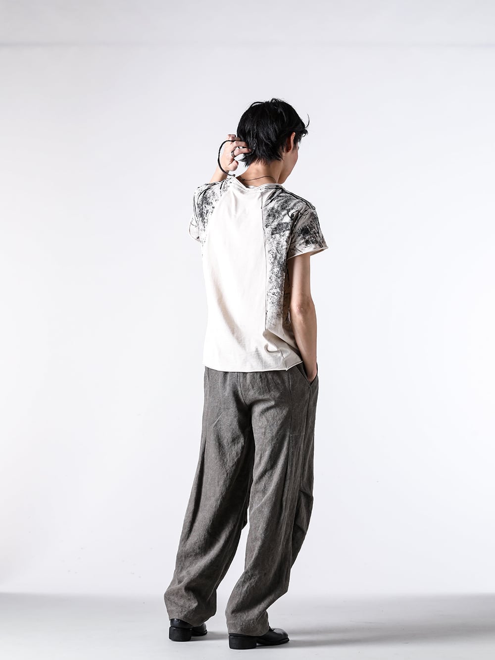 JUSTIN GALL - DEVOA - GUIDI - WERKSTATT:MUNCHEN コーディネート3