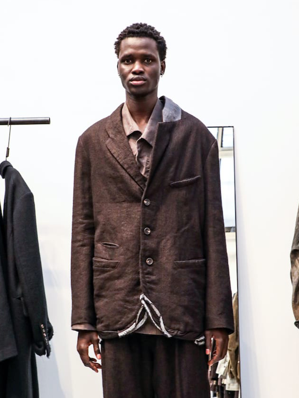 ZIGGY CHEN 25-26AW コレクション紹介：「VOLEISURE」 -FASCINATE